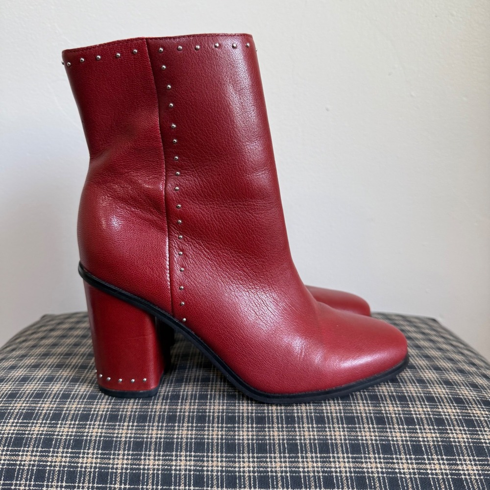 Marc Fisher Piazza Studded Red Leather Block Heel Ankle Boots Size 7M Red - Picture 5 of 8
